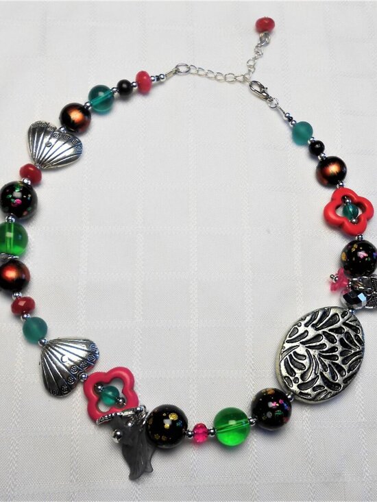 Valiumium Jewelry - No594 Beautiful handmade mixed necklace and earrings